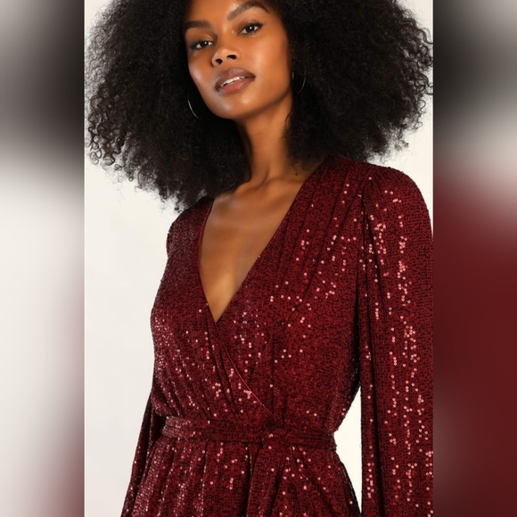 NWOT Lulus Burgundy Sequin Long Sleeve Wrap Dress Size XL=14/16 - Picture 4 of 6